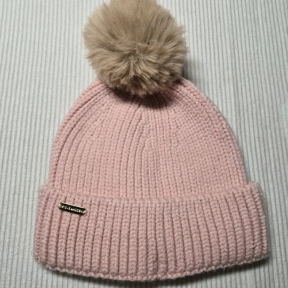 Steve Madden Women's Wide‎ Cuff Blush Pink Faux Fur Pom Beanie Hat One Size